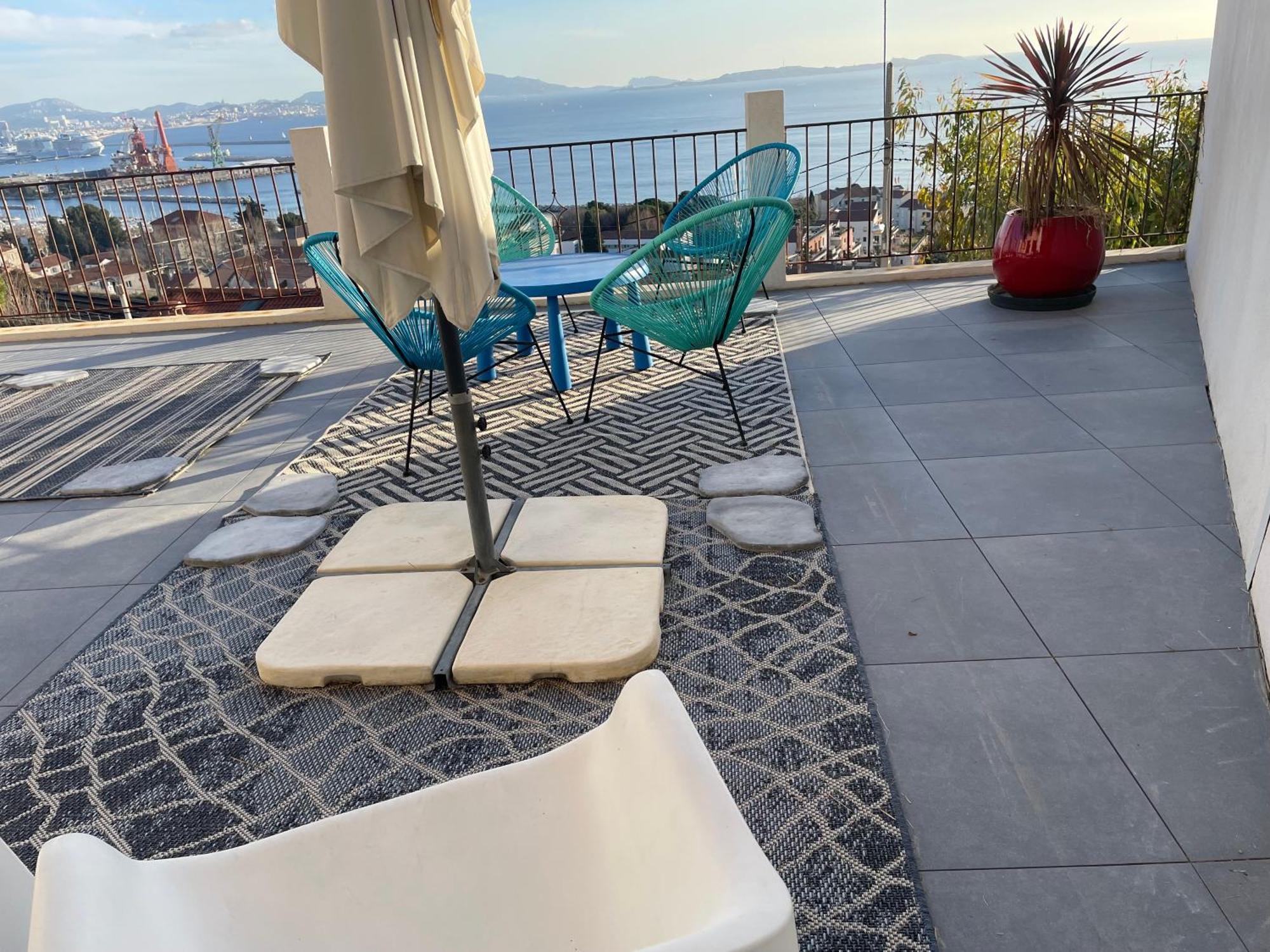 Superbe Terrasse Avec Vue Panoramique Sur La Mer مارسيليا المظهر الخارجي الصورة