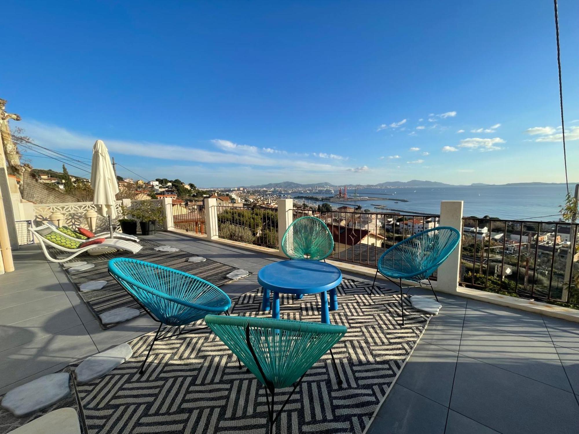 Superbe Terrasse Avec Vue Panoramique Sur La Mer مارسيليا المظهر الخارجي الصورة