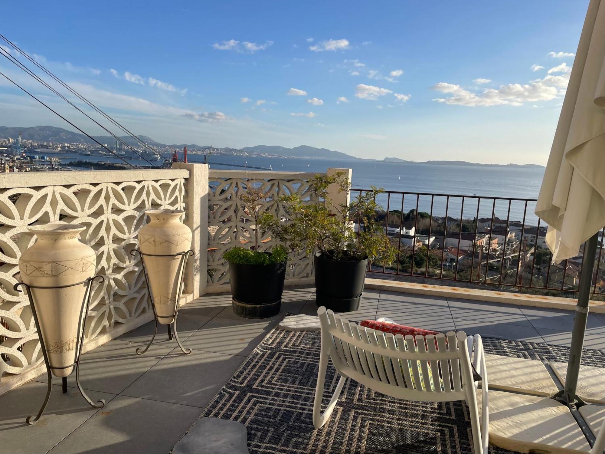 Superbe Terrasse Avec Vue Panoramique Sur La Mer مارسيليا المظهر الخارجي الصورة