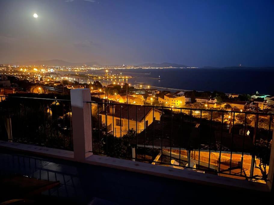 Superbe Terrasse Avec Vue Panoramique Sur La Mer مارسيليا المظهر الخارجي الصورة